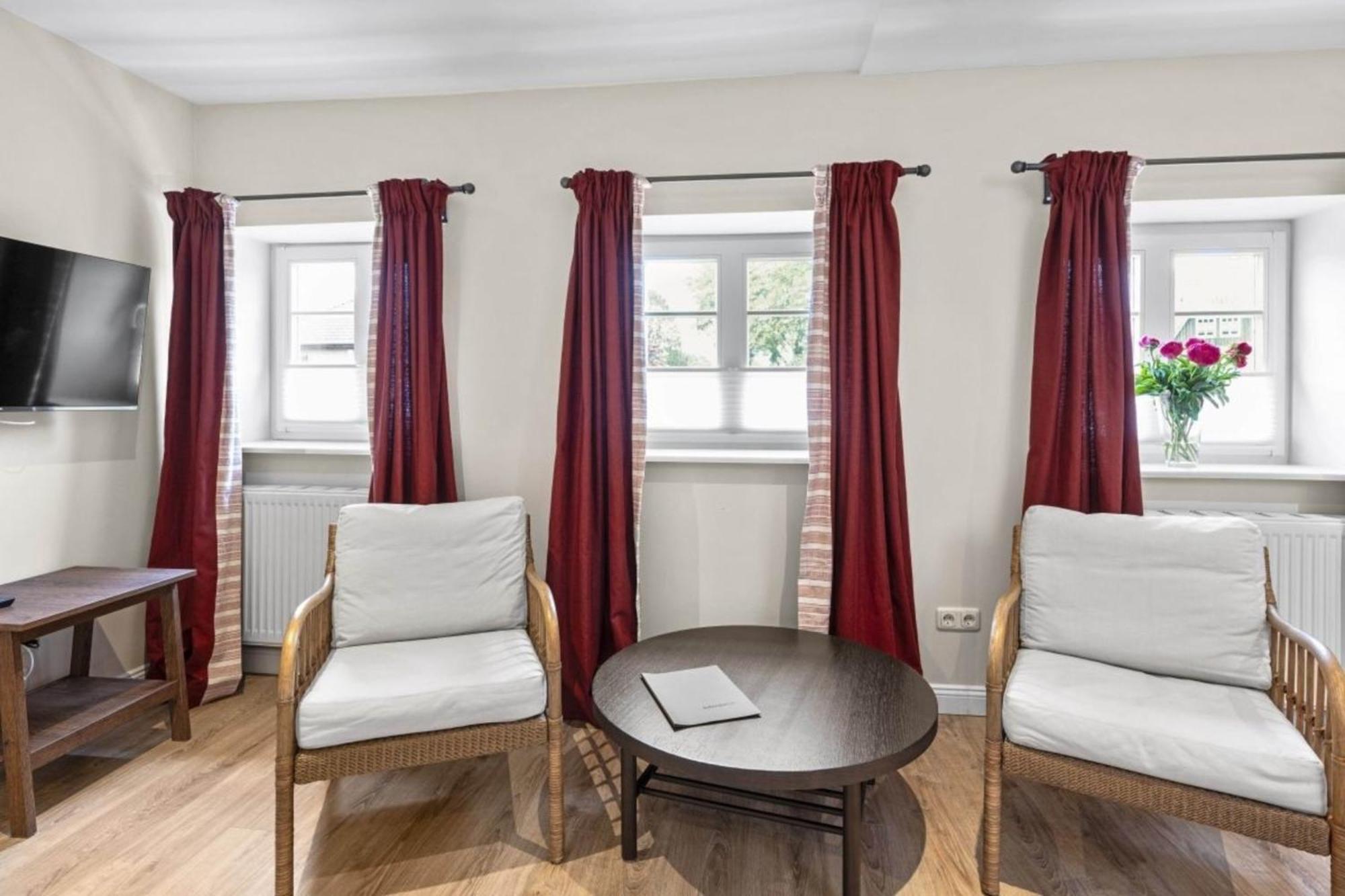 Luedersburger Strasse 15A Apartment ภายนอก รูปภาพ